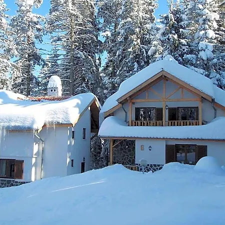 Saint George Village