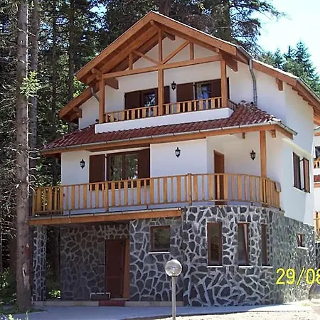 Saint George Village 2*